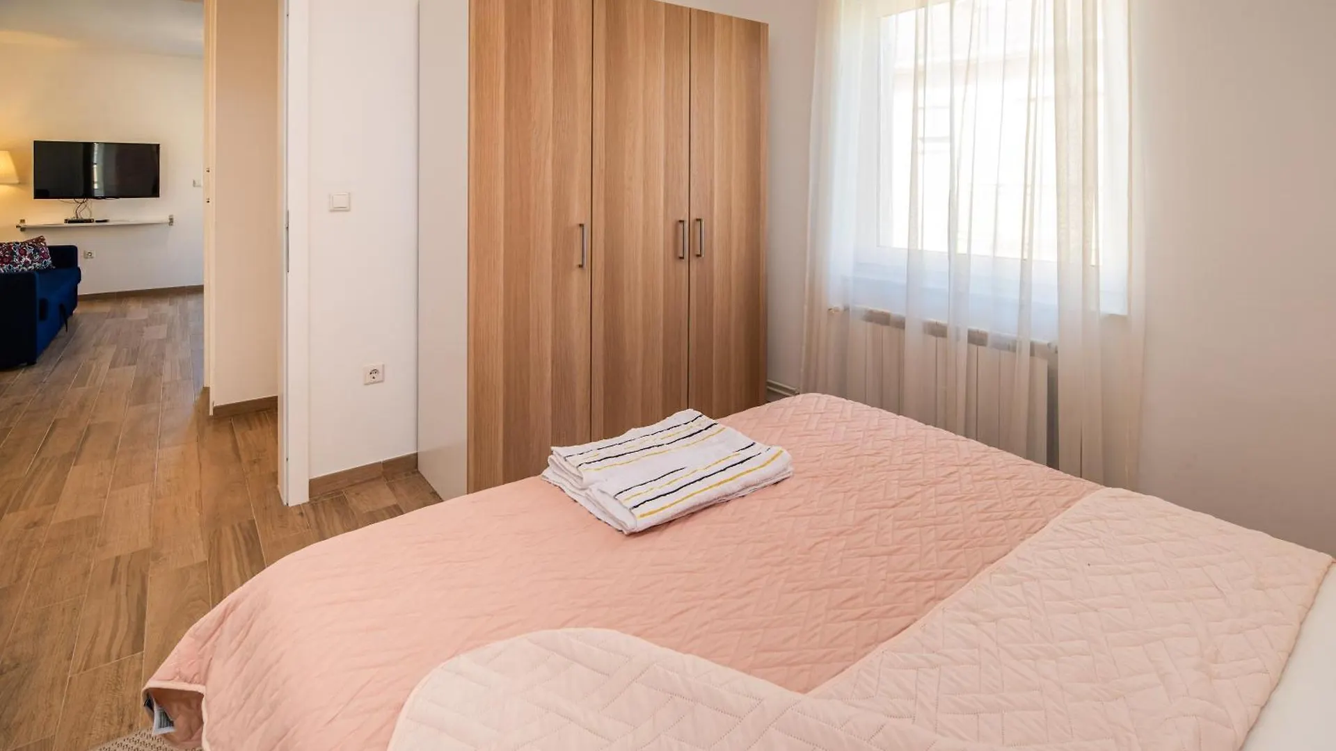 Apartment Milena-Airconditioning & Private Parking Punat